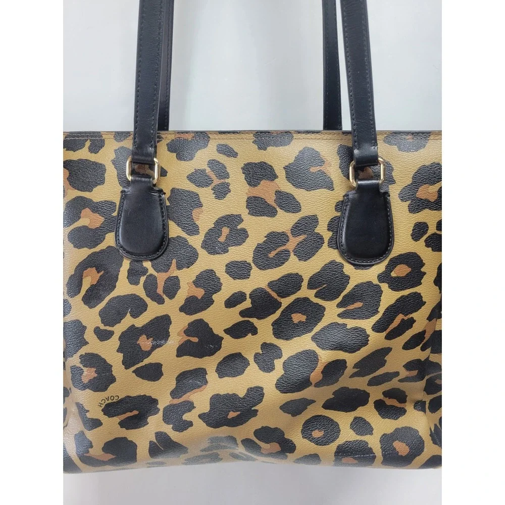 Coach Leopard Print Tote‎ Bag Black Leather Straps purse